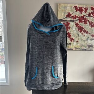 RBX hoodie w thumbholes